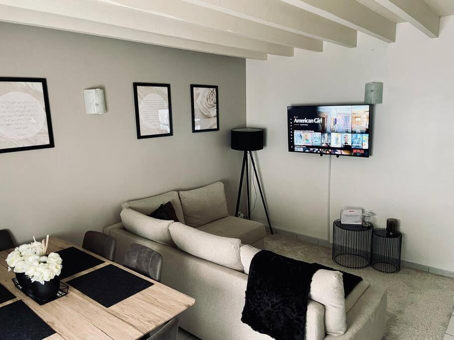 Апартаменты Superbe Duplex Cosy Реймс Экстерьер фото